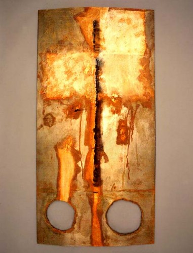 Fotograf: Rolf Linder
Værk  titel: Sexus (del af serie på 4) 
Værk  type: Relief 
Materiale: Håndgjort papir på metal 
Størrelse: 134 x 60 cm 
Færdiggjort: 1995 