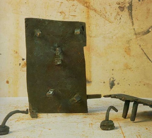 Fotograf: Eget foto
Værk  titel: 4 objekter 
Værk  type: Skulptur 
Materiale: Bronce 
Størrelse: 5 til 30 cm 
Færdiggjort: 1995 