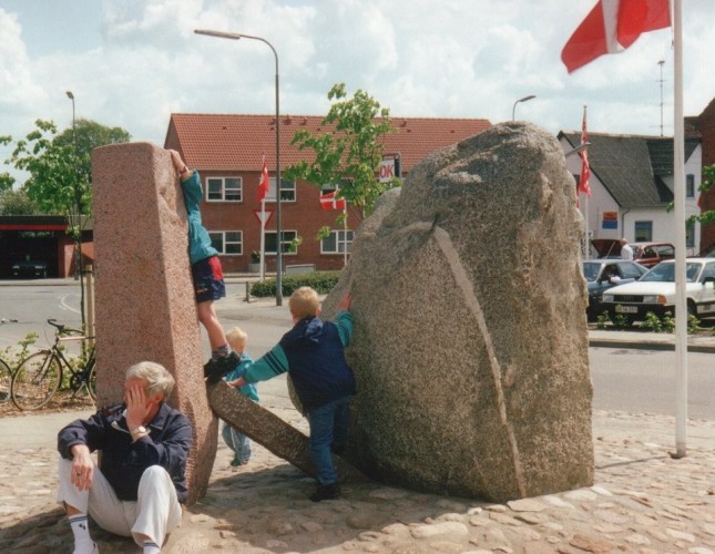 Bække hærvejsskulptur1 92